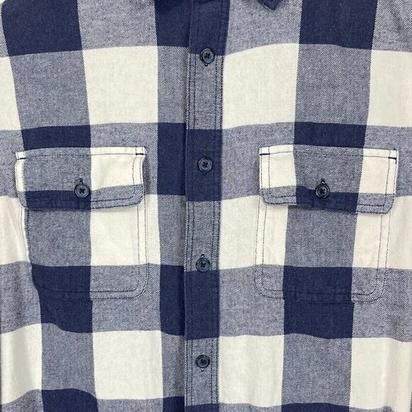 Old Navy Mens Button Up Shirt Long Sleeve Rugged Grunge School Casual Reg Fit M - Picture 2 of 5